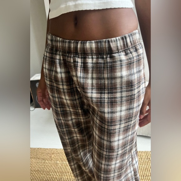 NWT | Brandy Melville | Catherine Flannel Pants | Sz S/M - Picture 2 of 5